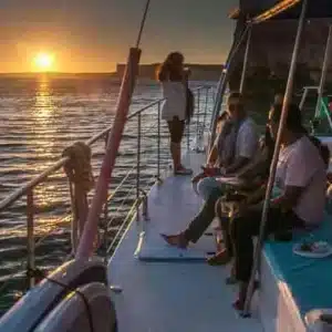 Salalah family-friendly activities with beaches, waterfalls, parks, and kids exploring nature 